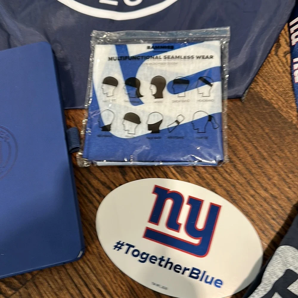 NWT 25 NY Giants items memorabilia and gear all in one bulk buy!! Great gift!! - Picture 5 of 5